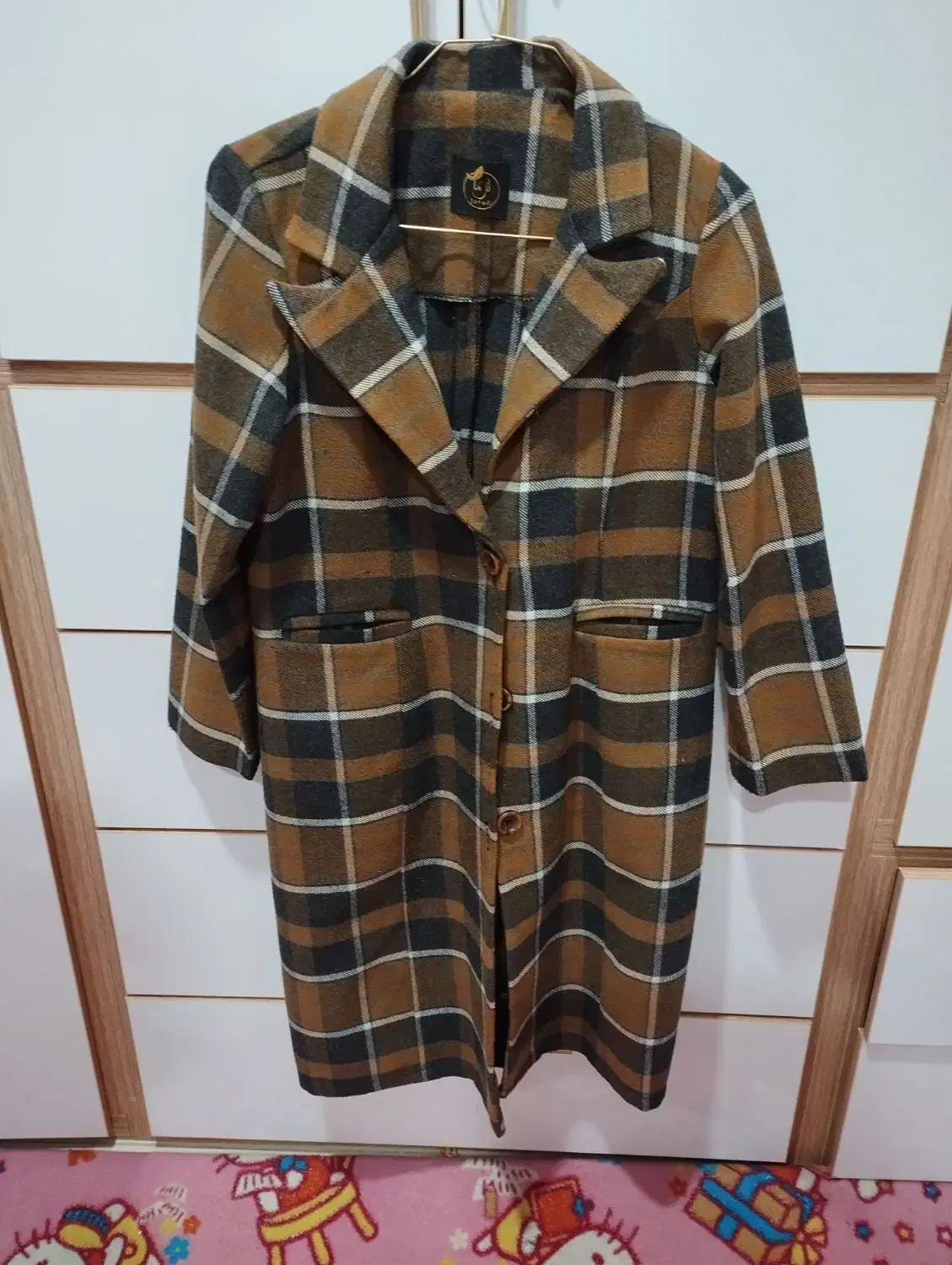 لباس|لباس|قروه, |دیوار