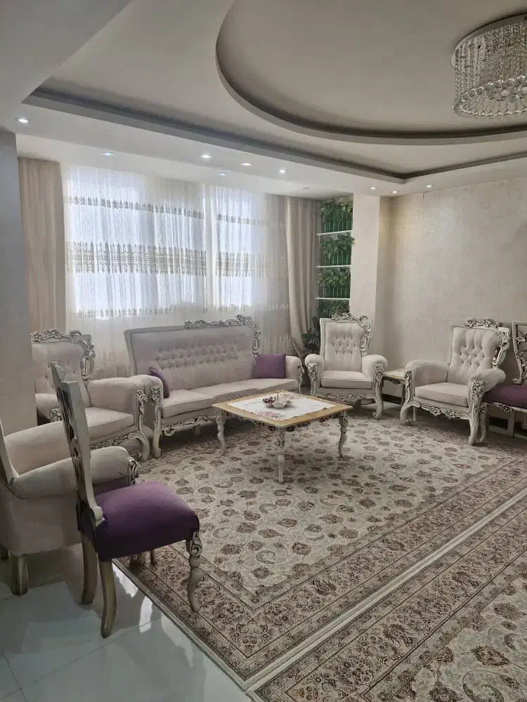 مبل نیمه سلطنتی نیلوفر دسته دوم چکی و نقدی|مبلمان خانگی و میز عسلی|یزد, |دیوار