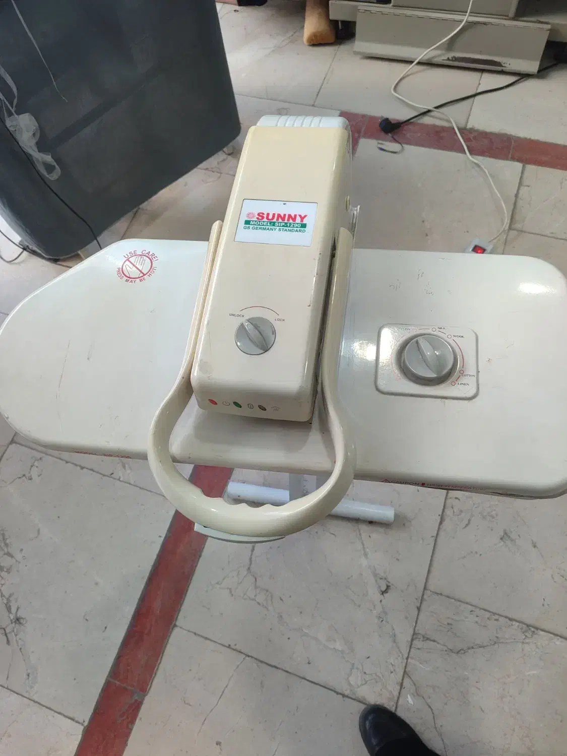 اتو صنعتی نیم صنعتی زیر قیمت|اتو و لوازم اتو|کلاردشت, |دیوار