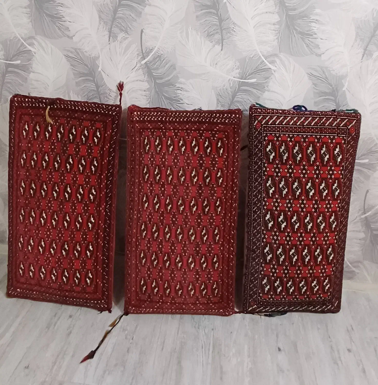 ۳ عدد پشتی ، ۱۰۰ در ۵۰ سالم|پشتی|تهران, علم و صنعت|دیوار