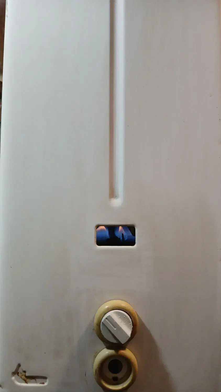 فروش آبگرمکن دیواری بوتان قدیمB15|آبگرمکن، پکیج، شوفاژ|شوشتر, |دیوار