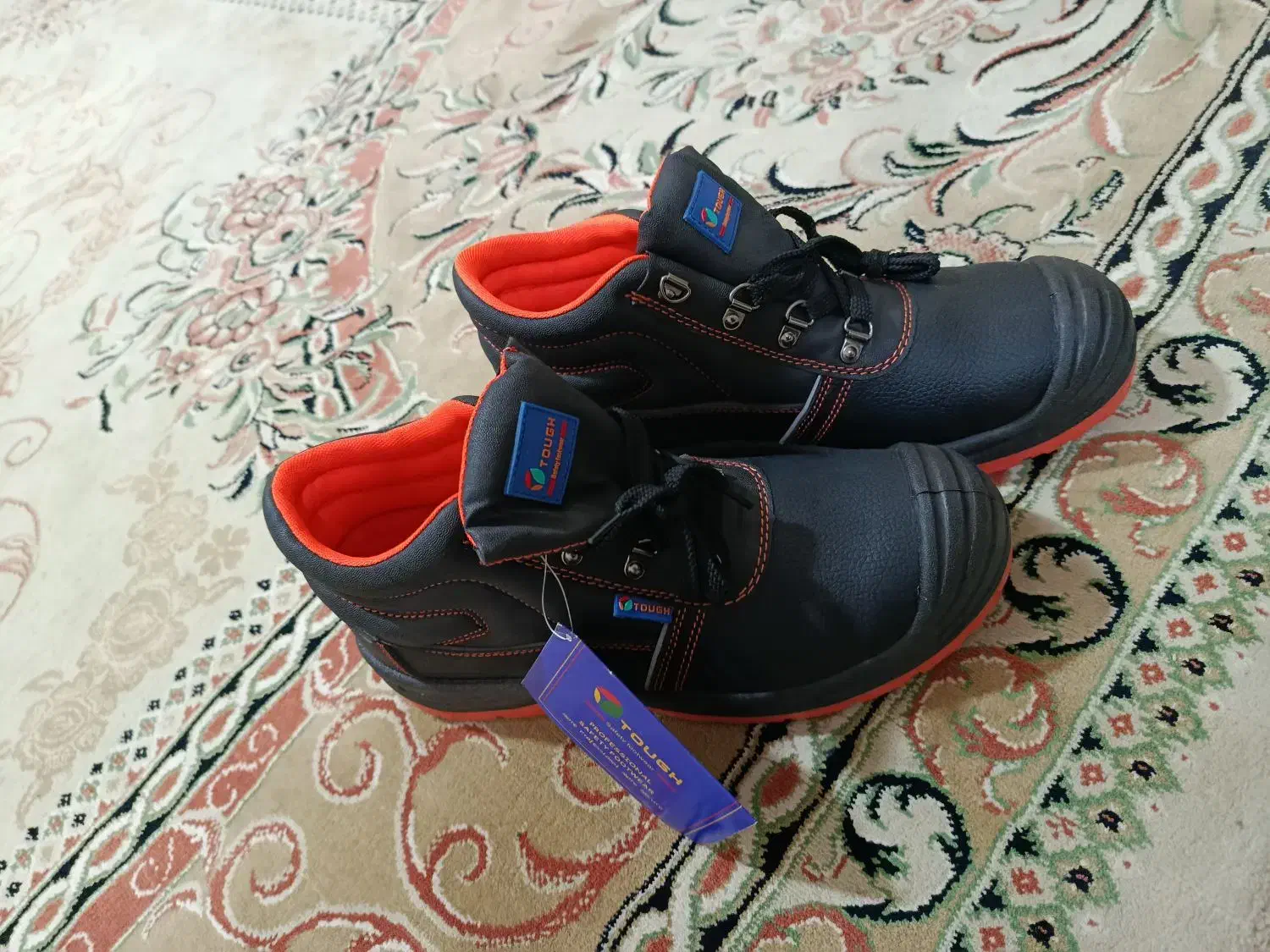 کفش کار ایمنی|کیف، کفش، کمربند|بوشهر, |دیوار