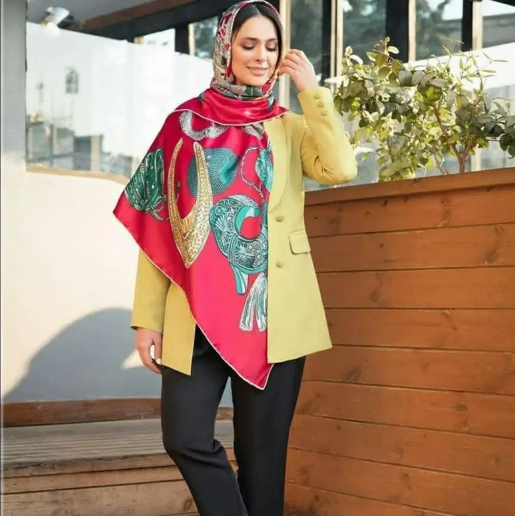 ساتن ابریشم هرمس|لباس|دیلم, |دیوار