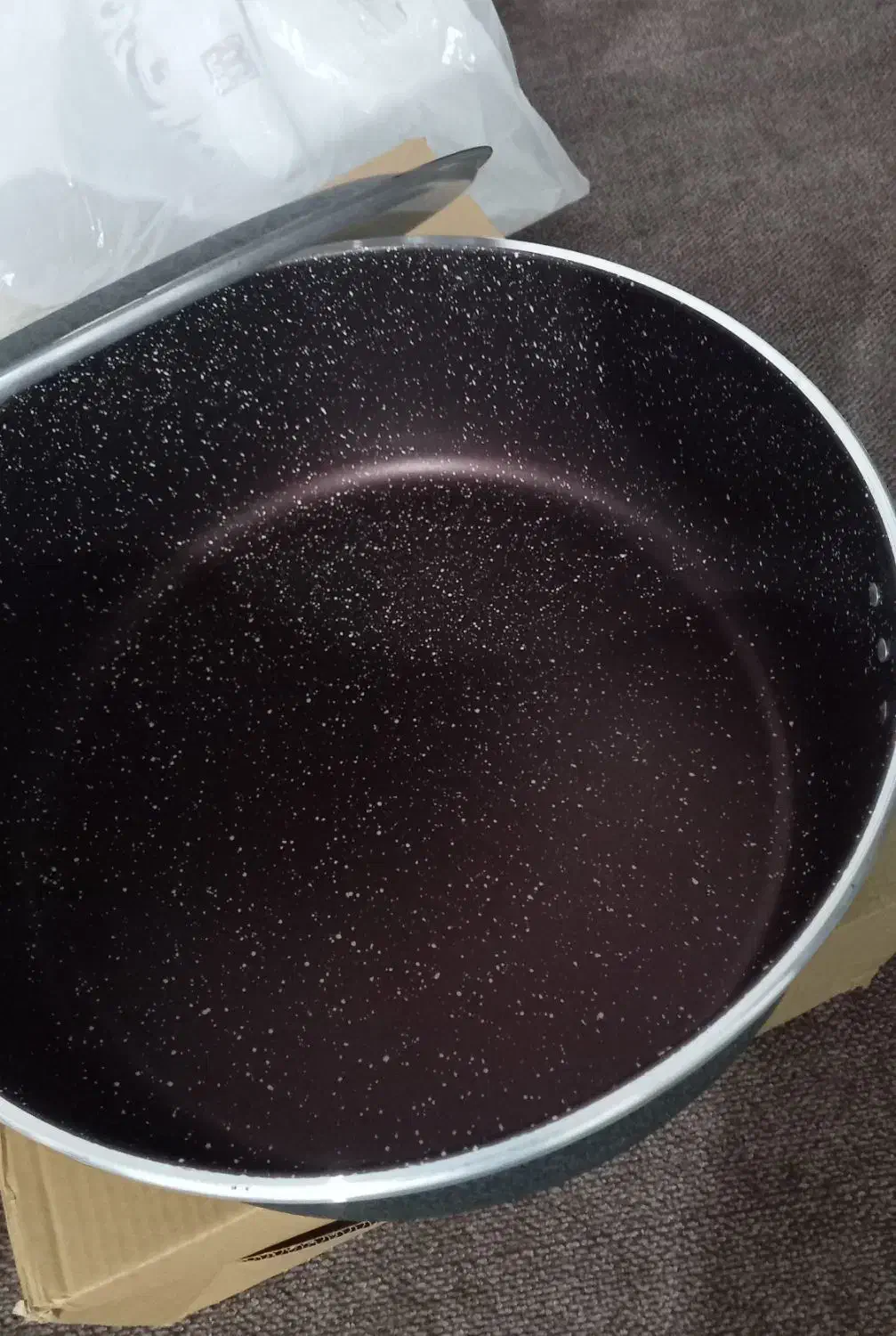 قابلمه|ظروف پخت‌وپز|تبریز, |دیوار