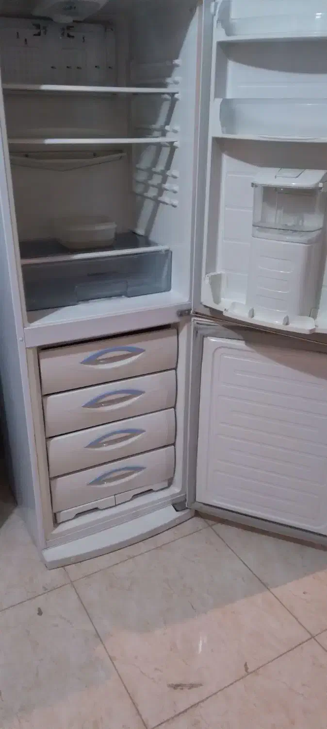 یخچال فریزر بالا پایینی|یخچال و فریزر|قمرود, |دیوار