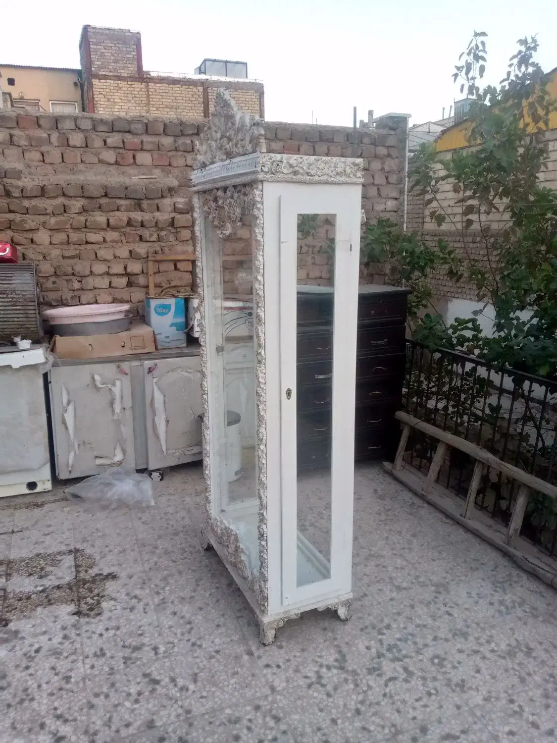 ویترین سالم|بوفه، ویترین، کنسول|قم, نیروگاه|دیوار