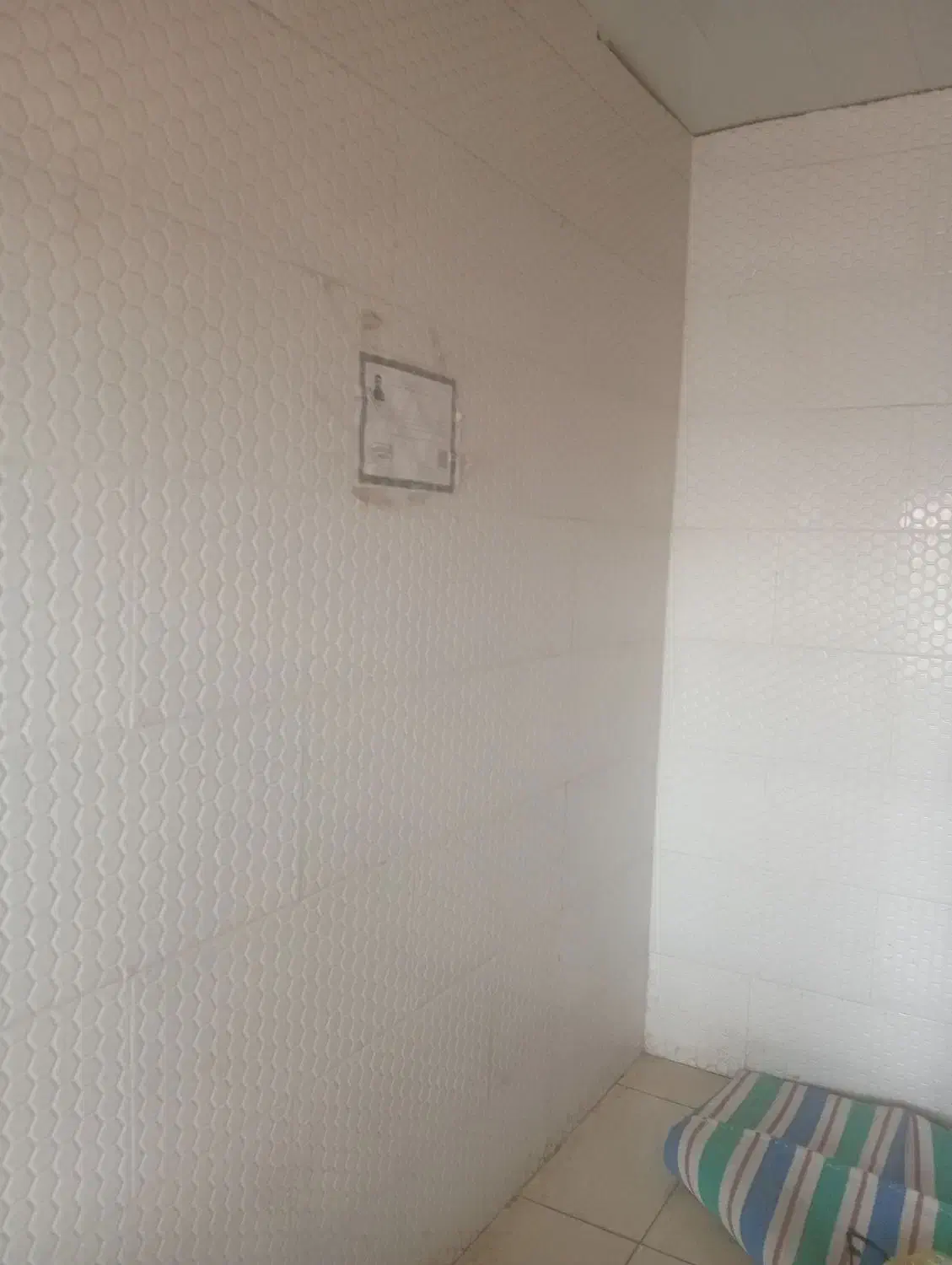 کاشیکاری سرامیک کاری|خدمات پیشه و مهارت|یاسوج, |دیوار