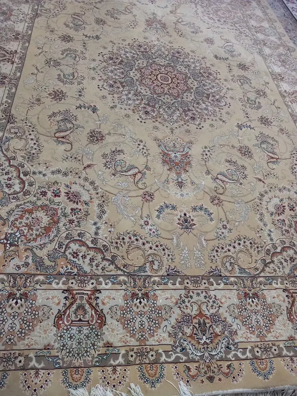 فرش ۹متری|فرش|هشتگرد, فاز ۷ مهستان|دیوار