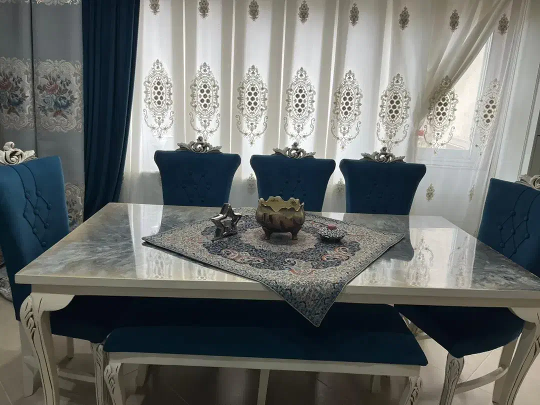 مبل و میز ناهارخوری ۸ نفره زیبا و سالم|مبلمان خانگی و میز عسلی|لاهیجان, گلستان|دیوار
