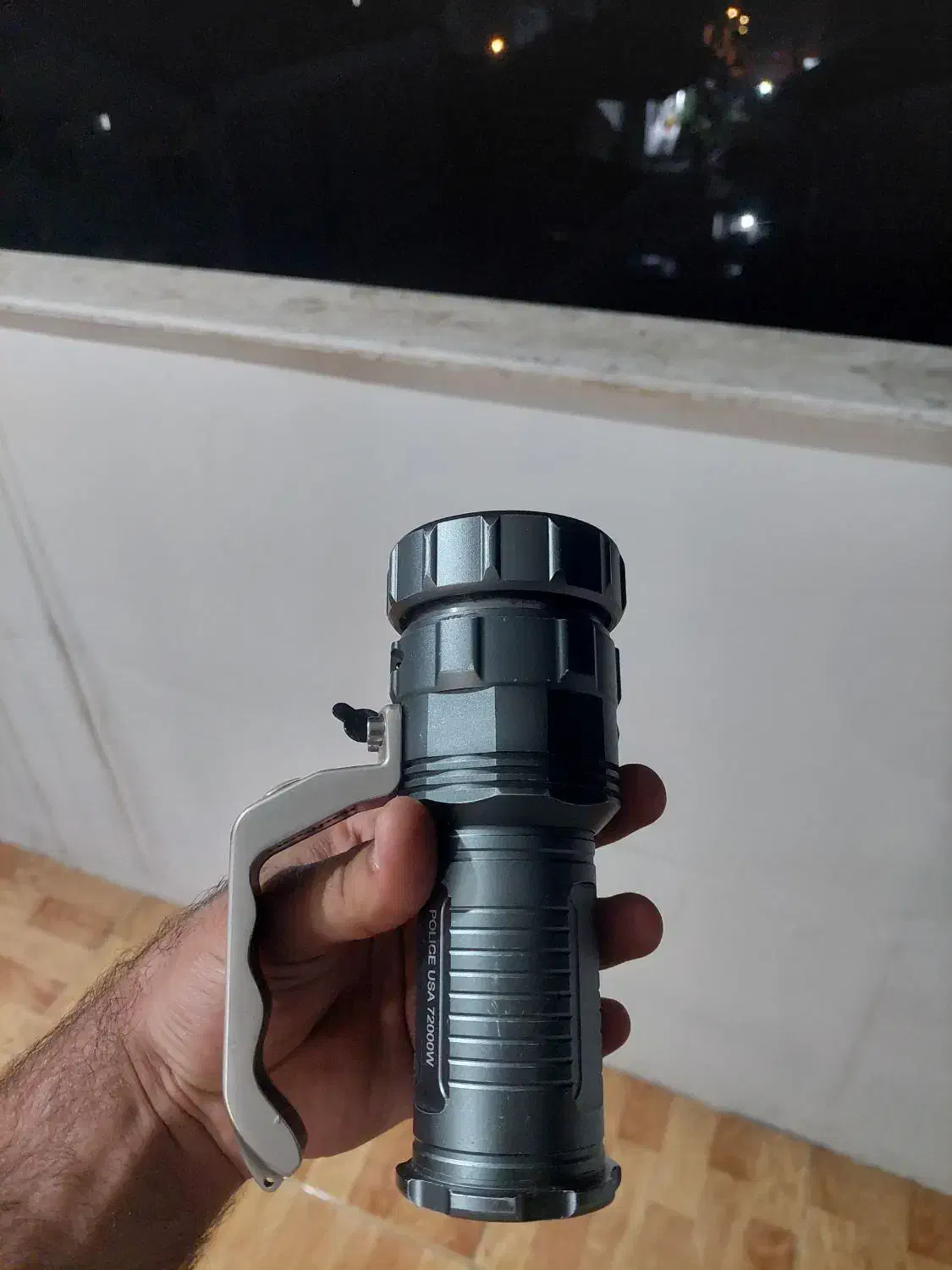 چراغ قوه شکاری|کوهنوردی و کمپینگ|آستارا, |دیوار