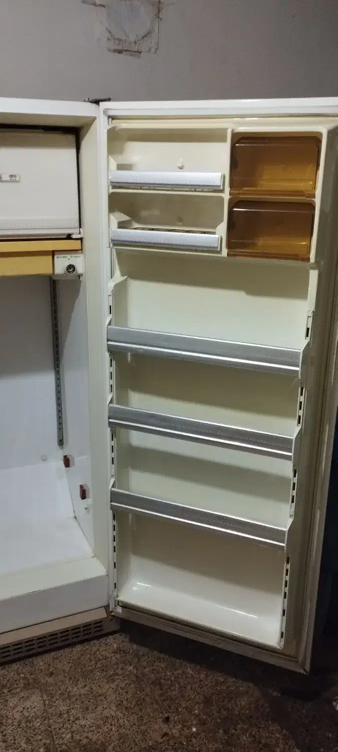 یخچال|یخچال و فریزر|ملایر, |دیوار