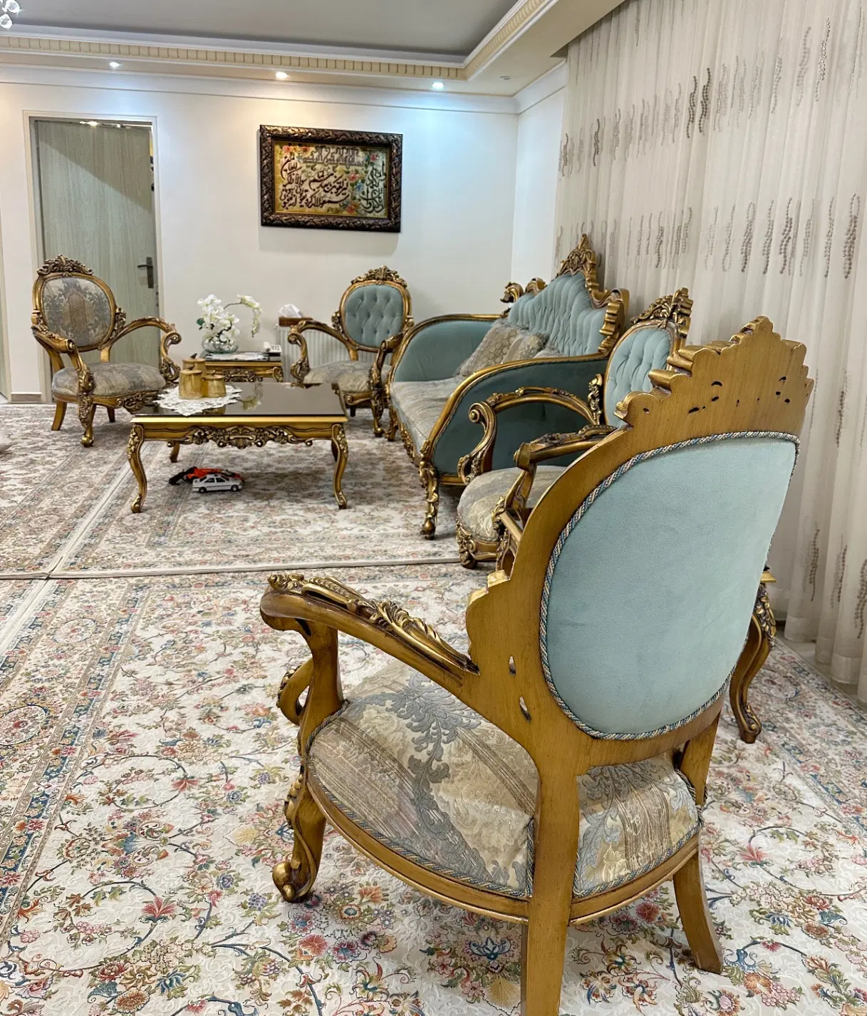 مبل سلطنتی ۹نفره چوب راش با پارچه ترک|مبلمان خانگی و میز عسلی|تهران, والفجر (افسریه)|دیوار