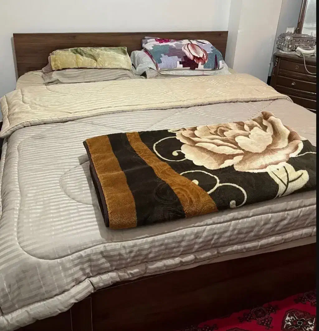 تخت دو نفره کاملا نو|تخت و سرویس خواب|چابهار, |دیوار