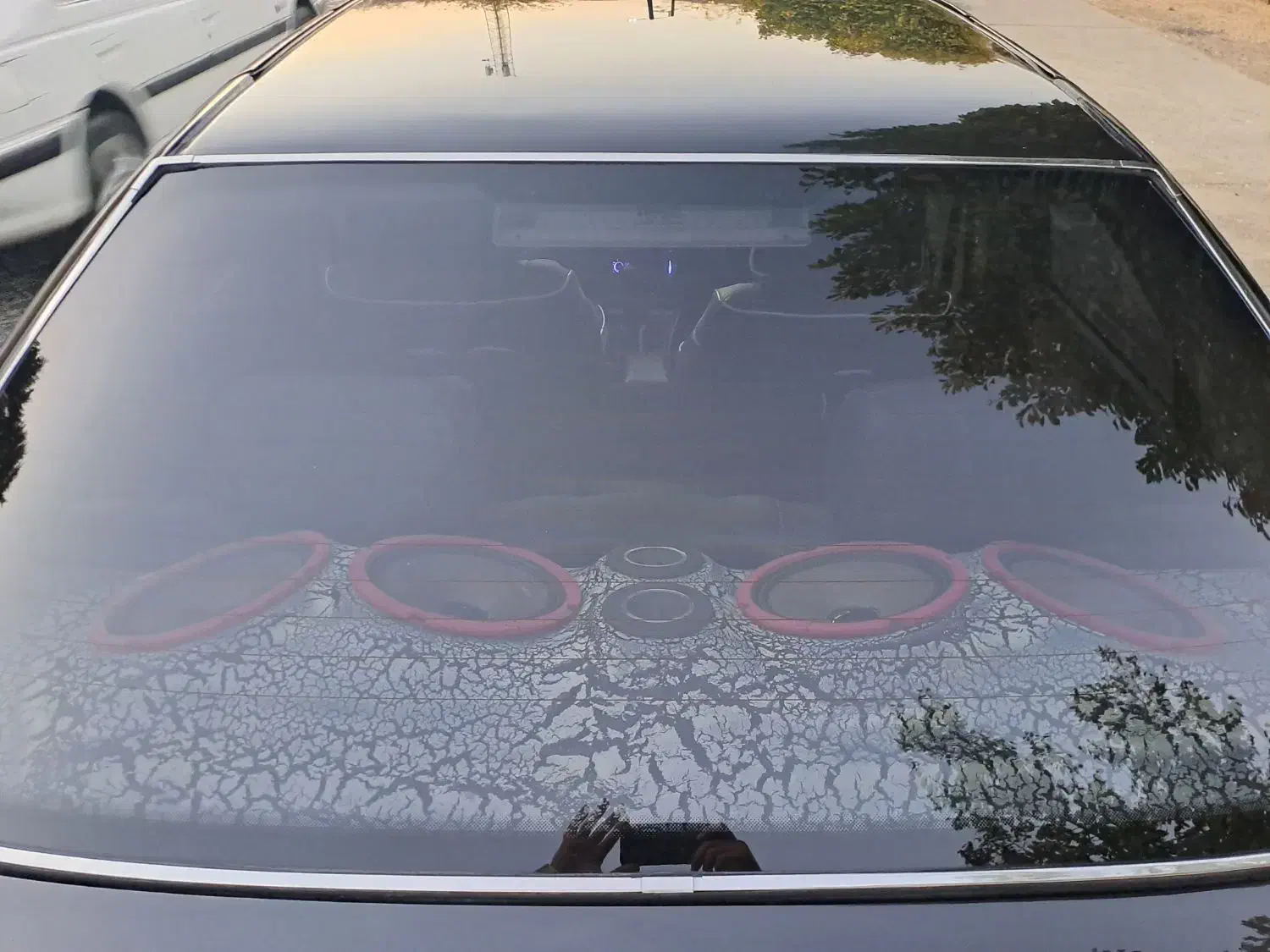 پژو پارس مشکی مدل 83 استثنایی|خودرو سواری و وانت|رشت, پارک شهر|دیوار