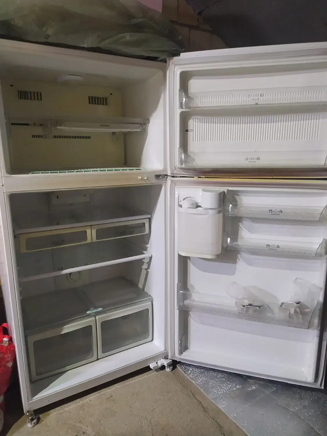 یخچال بالا و پایین|یخچال و فریزر|بانه, |دیوار