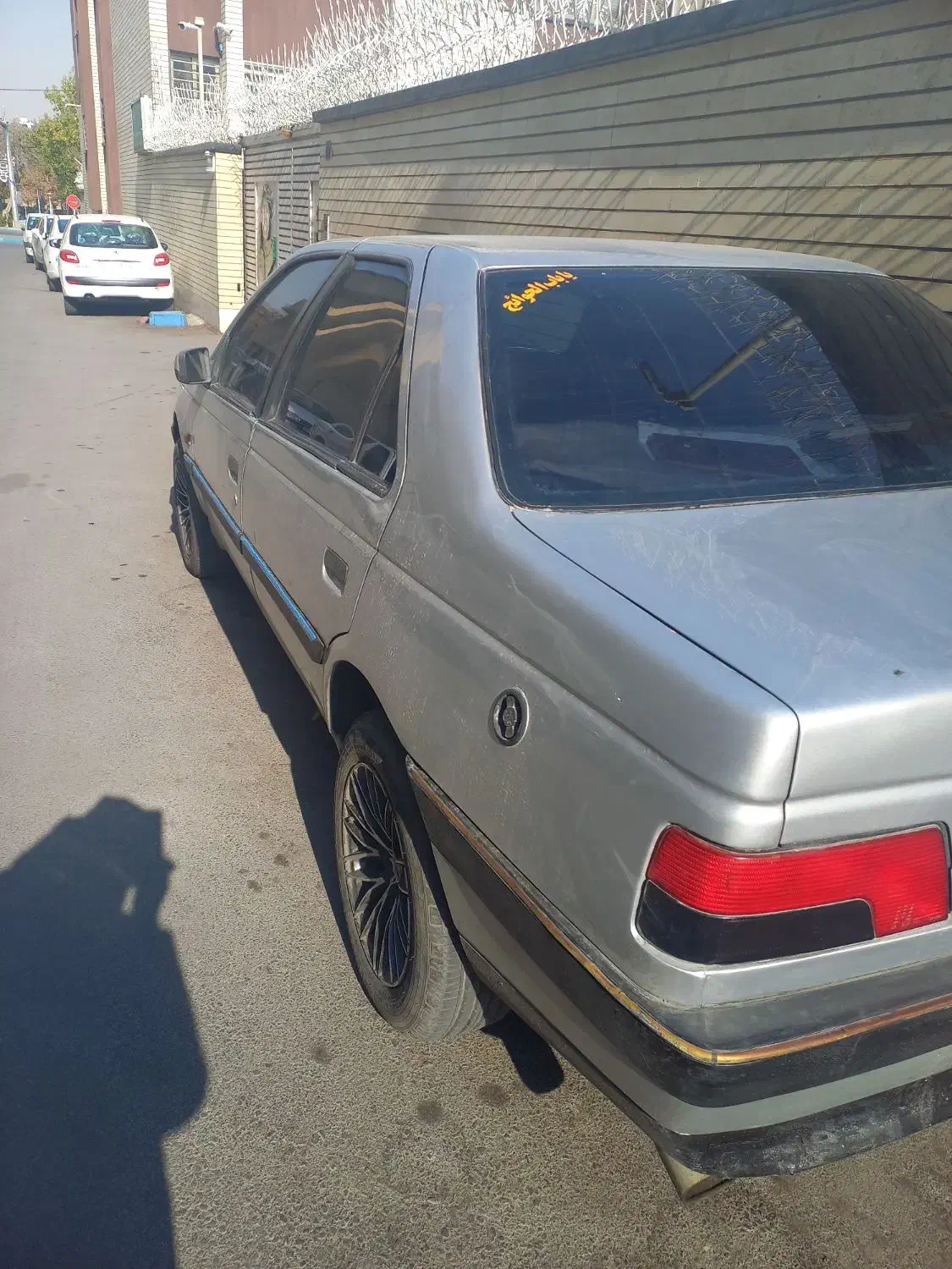 پژو ۴۰۵ نقره ای اکلیلی مدل ۸۵موتورپارس سال( XU7)|خودرو سواری و وانت|اصفهان, عمان سامانی|دیوار