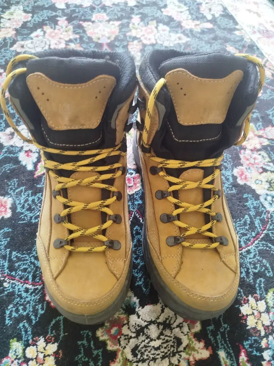 کفش کوهنوردی سایز چهل|کیف، کفش، کمربند|بندر امام خمینی, |دیوار