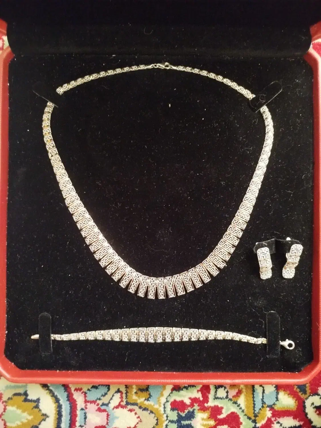 سرویس طلا گردنبند دستبند گوشواره|جواهرات|کرمان, |دیوار