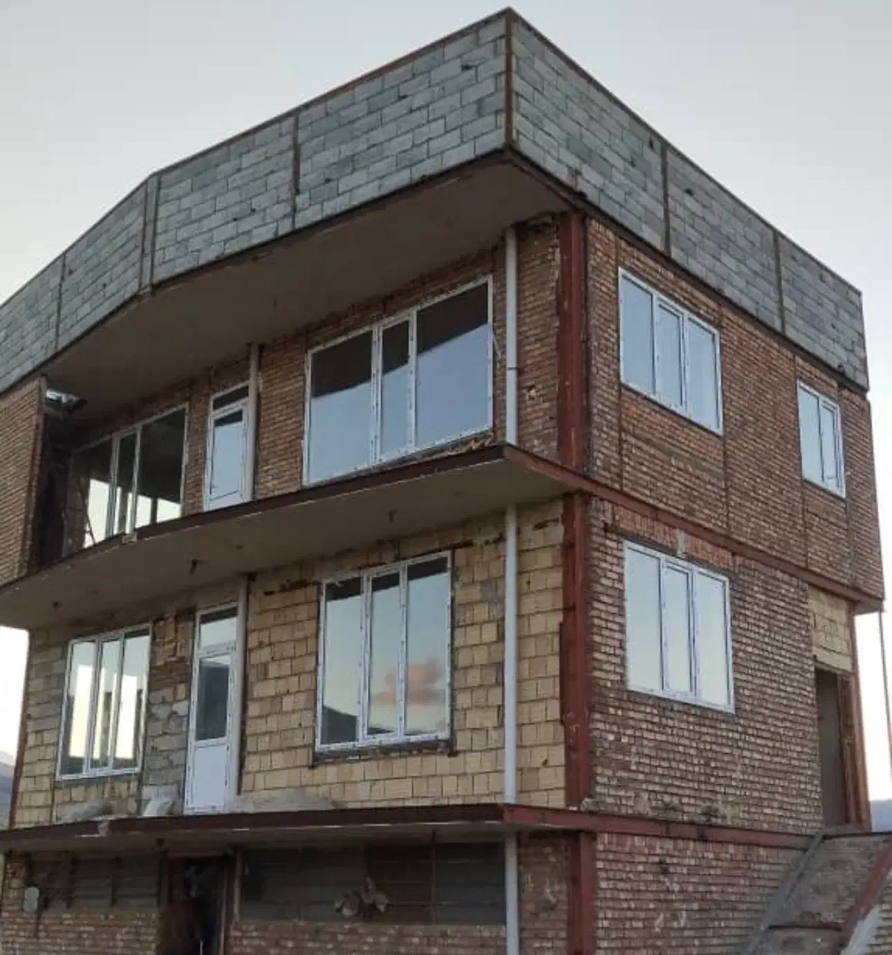 درب و پنجره|مصالح و تجهیزات ساختمان|ماکو, |دیوار