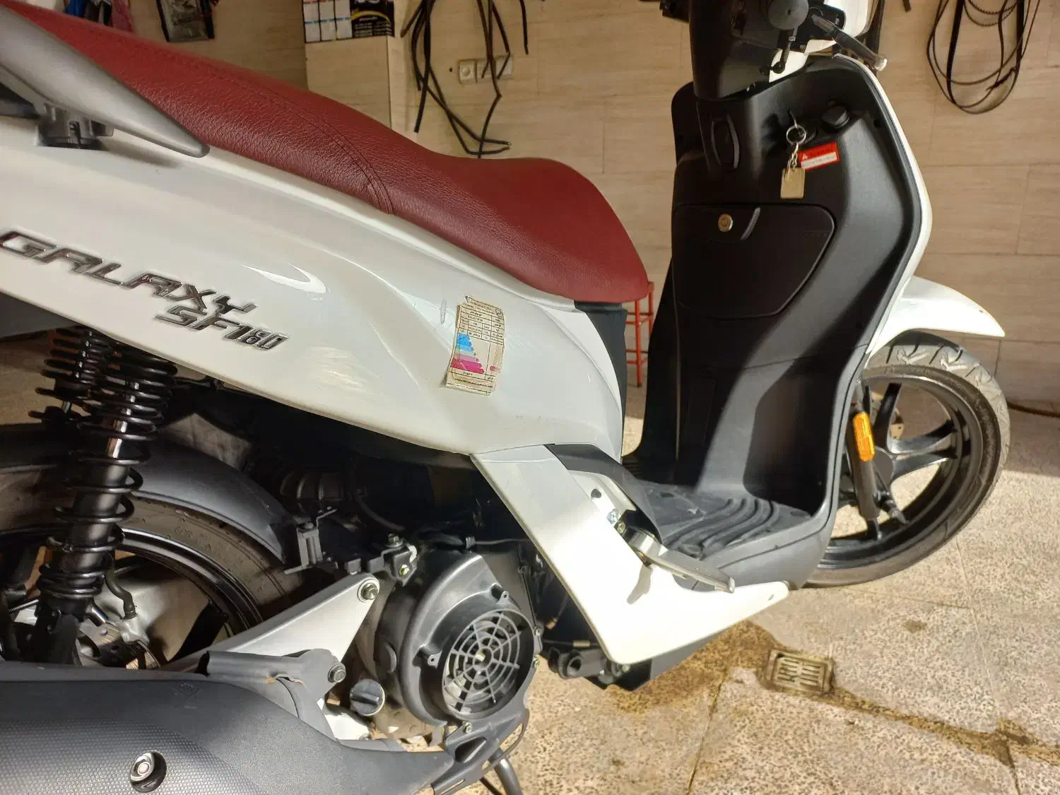 موتور سیکلت اس اف ۱۸۰|موتورسیکلت|اصفهان, سنجوانمره|دیوار