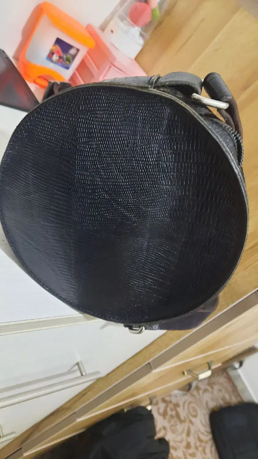 کیف چرم طبیعی در حد نو|کیف، کفش، کمربند|هشتگرد, هشتگرد قدیم|دیوار