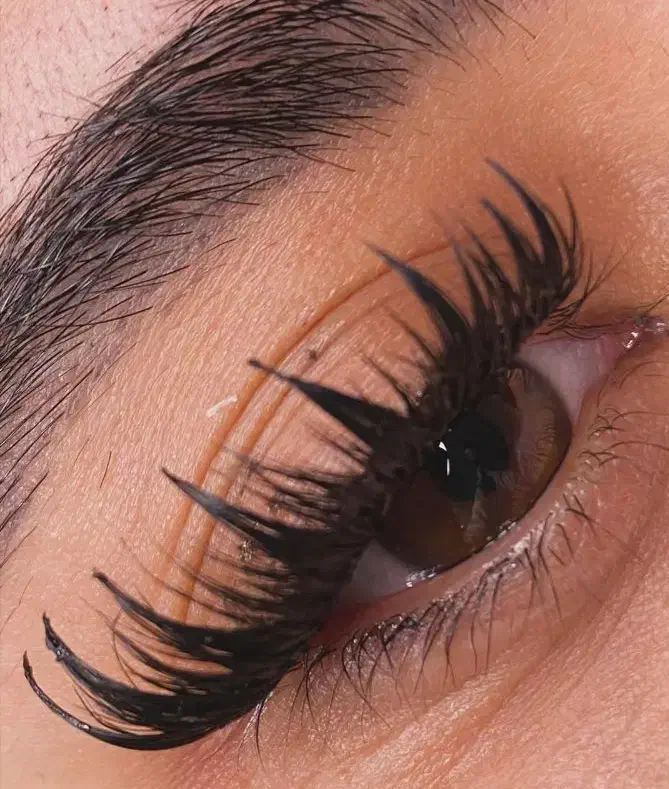 کاشت مژه و ناخن|خدمات آرایشگری و زیبایی|کهنوج, |دیوار