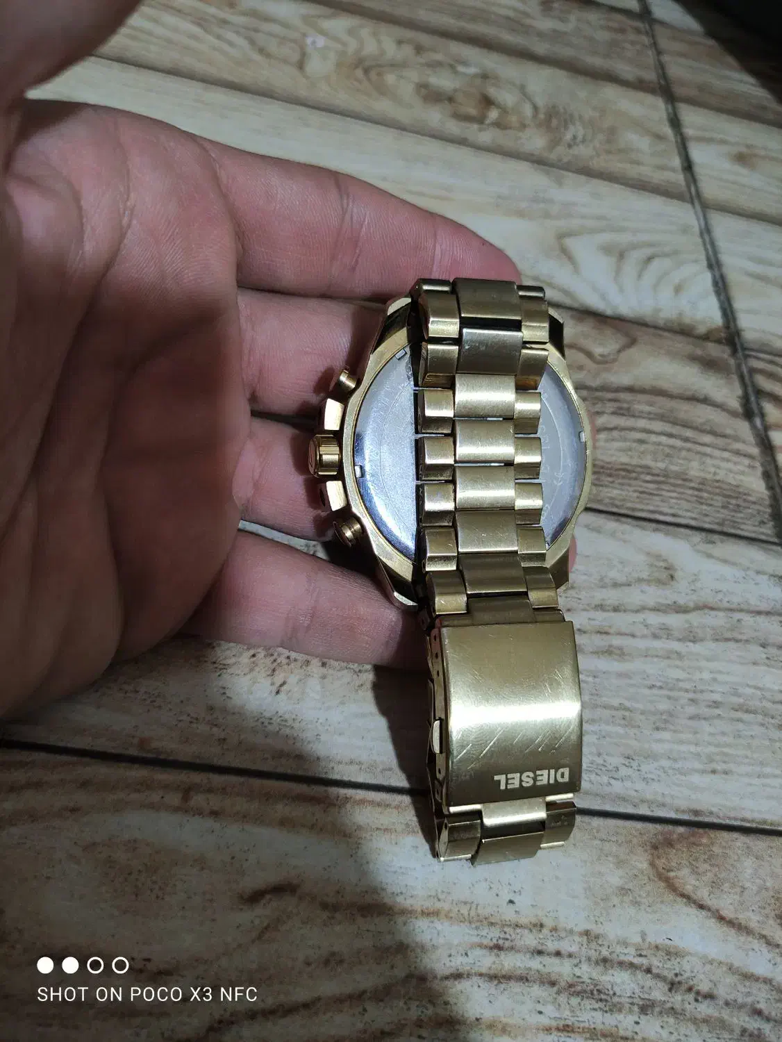 ساعت دیزل|ساعت|شهریار, شهریار|دیوار