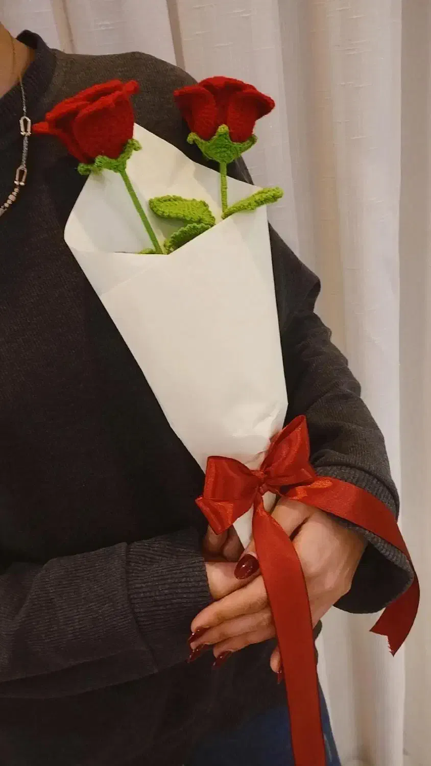 گل‌های دست بافته|گل مصنوعی|بجنورد, |دیوار