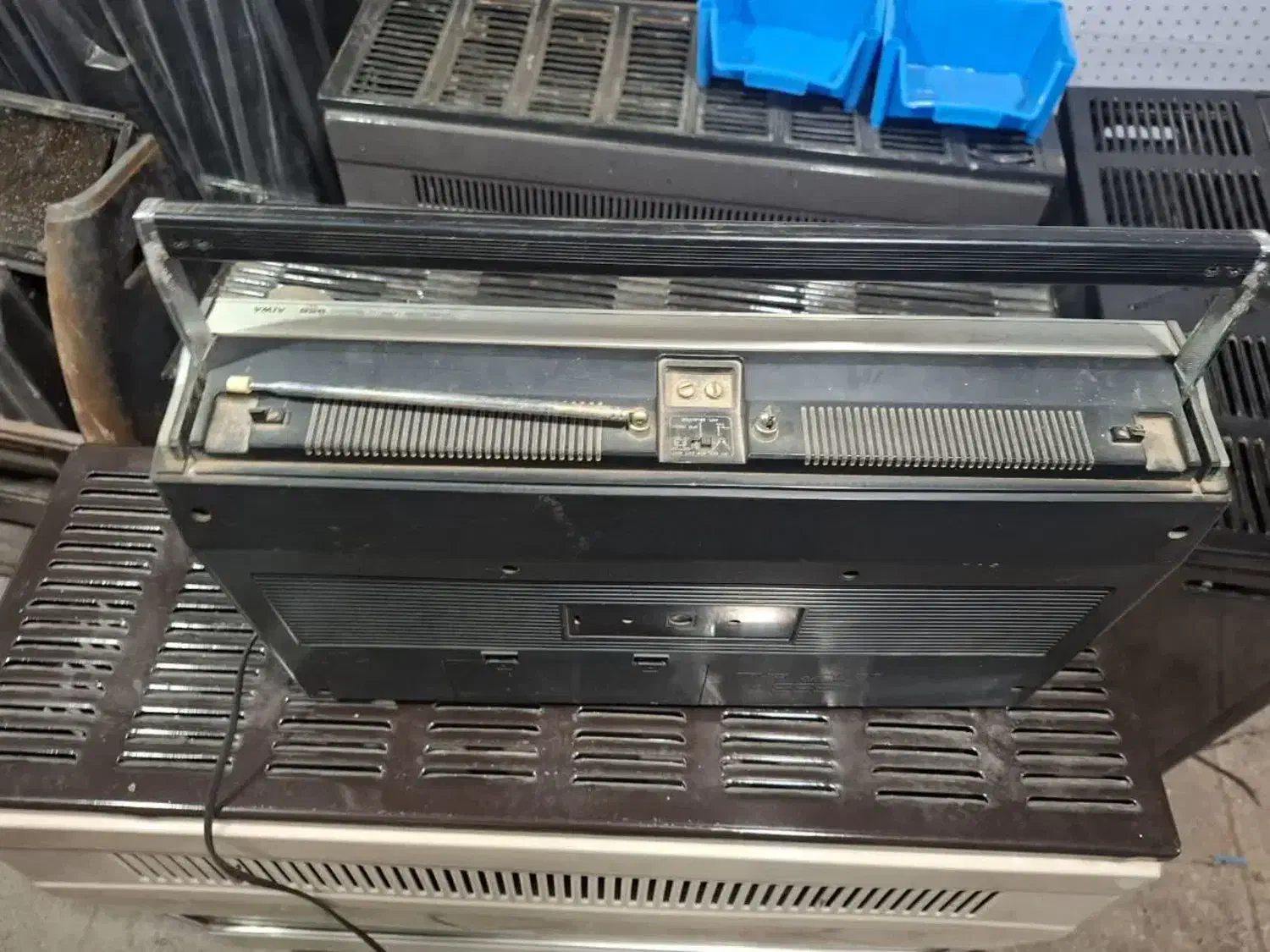 رادیو ضبط قدیمی|سیستم صوتی خانگی|برخوار, |دیوار