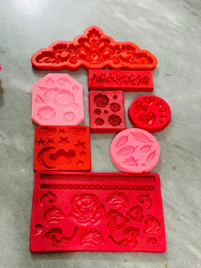 مولد و قالب های سیلیکونی کیک|ظروف پختوپز|بهبهان, |دیوار