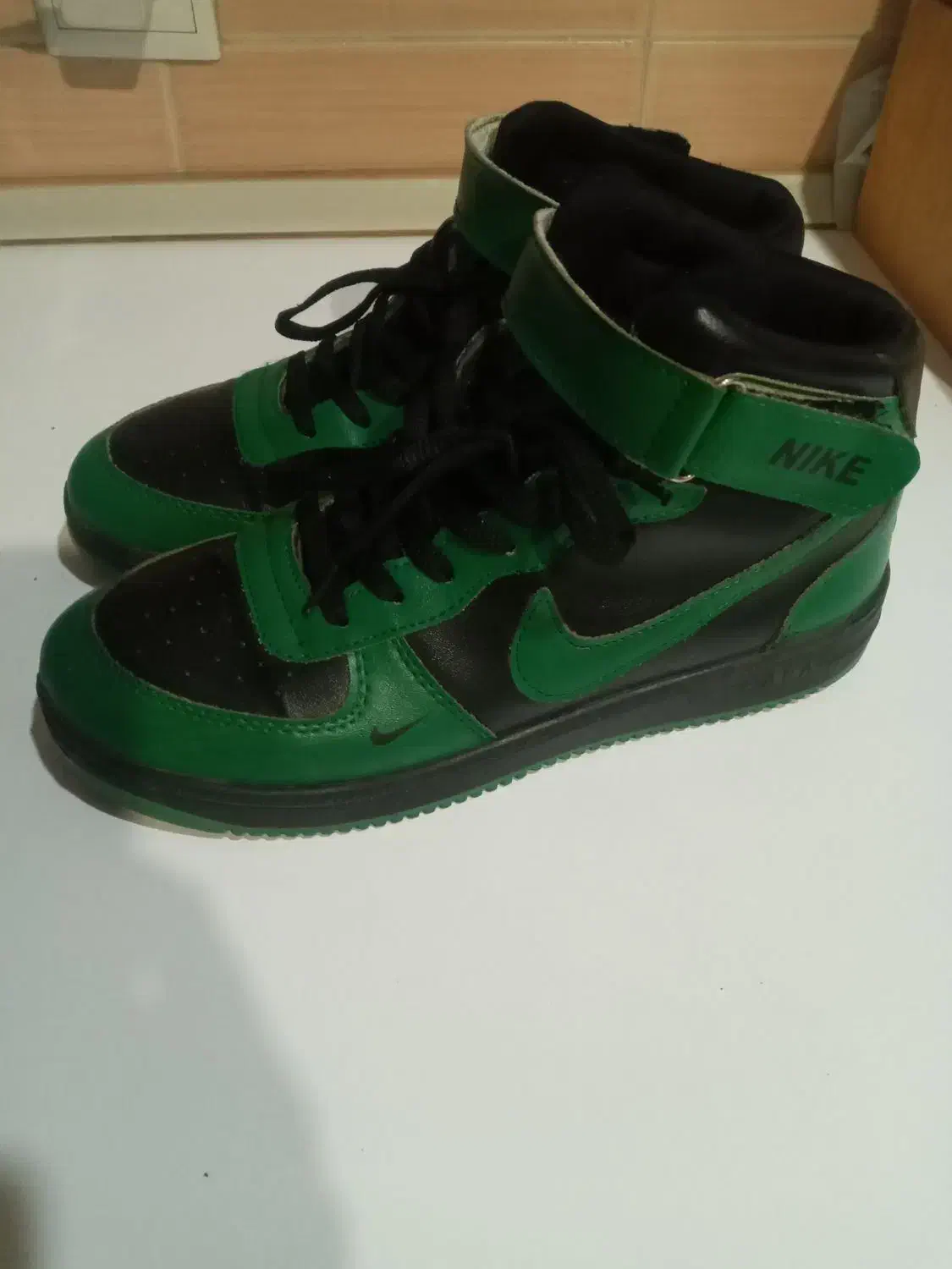 کتونی نیم ساق نایک|کیف، کفش، کمربند|محمدشهر, همایون ویلا|دیوار