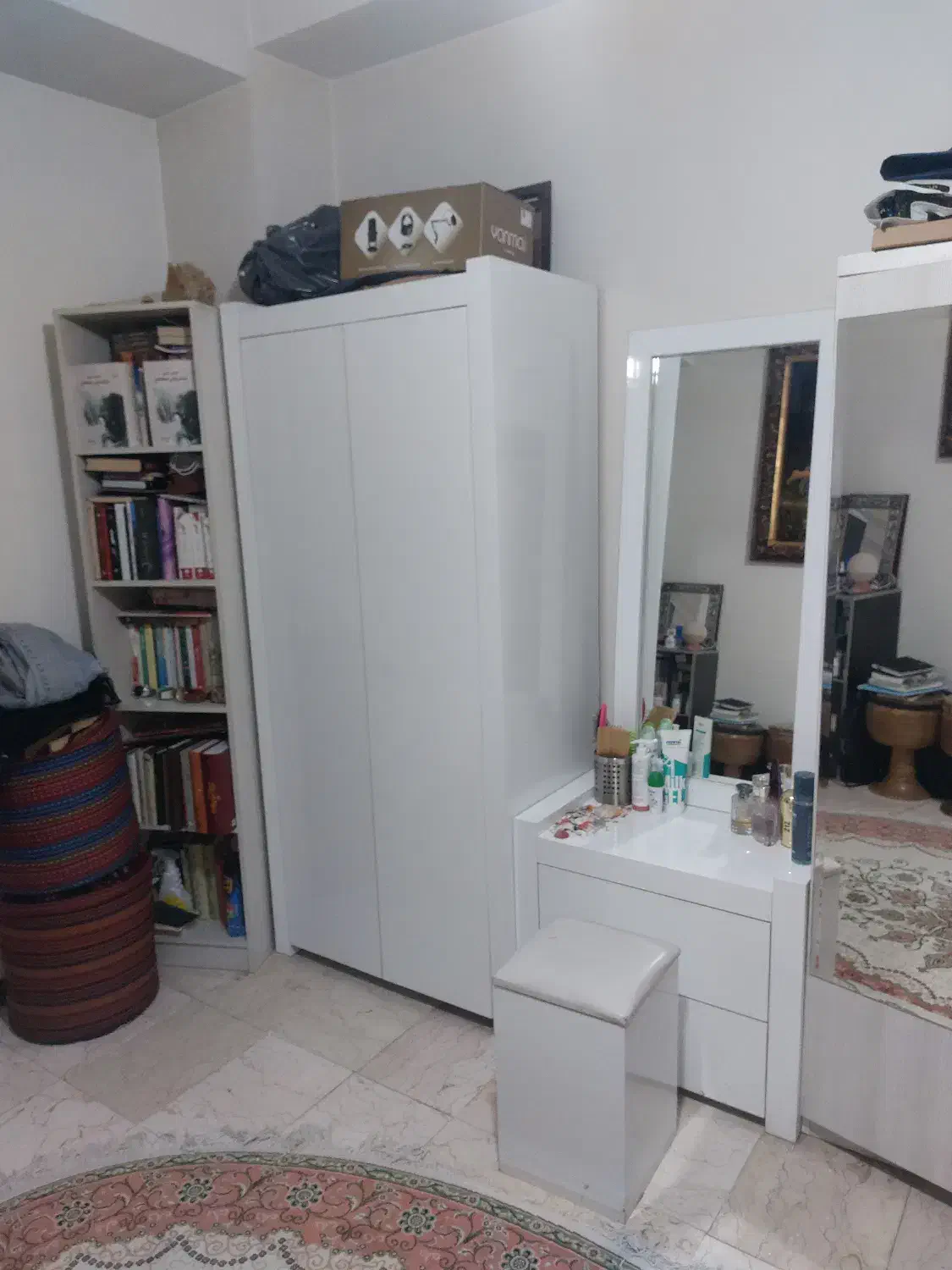 میزارایشی و کمد لباس|جاکفشی، کمد، دراور|تهران, کاج|دیوار