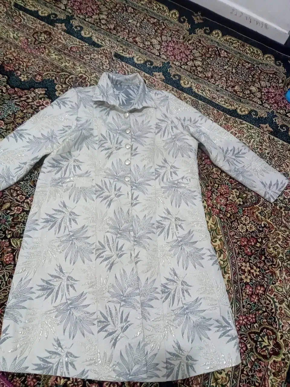 مانتو|لباس|جیرفت, |دیوار