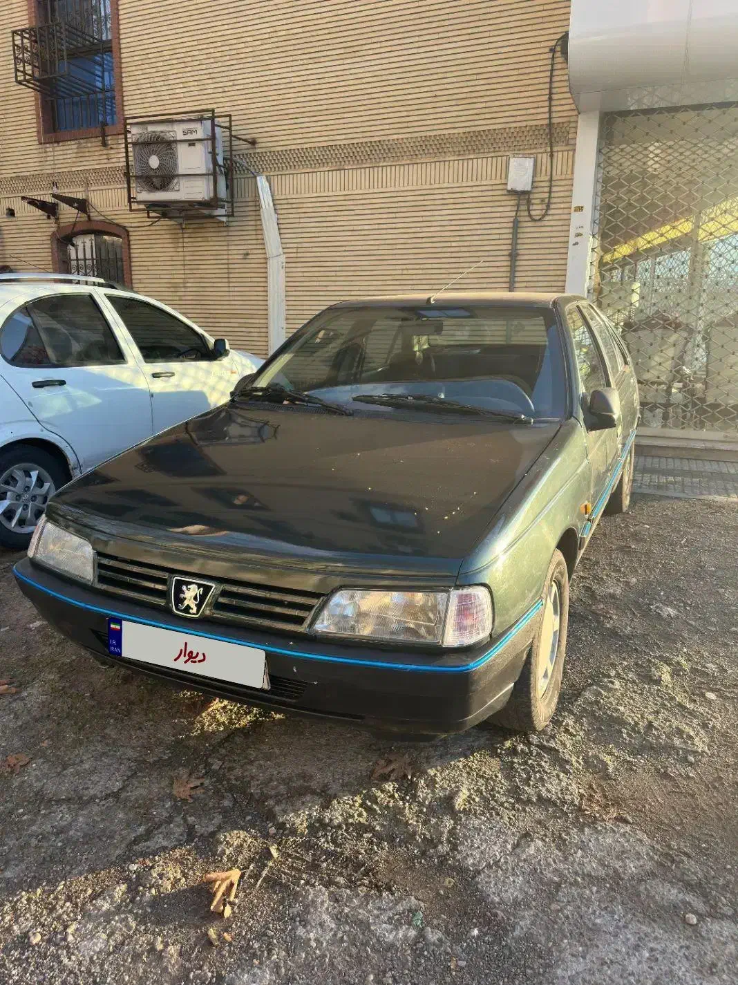 پژو ۴۰۵ مدل ۸۳  ۱۸۰۰|خودرو سواری و وانت|رشت, شهریاران|دیوار