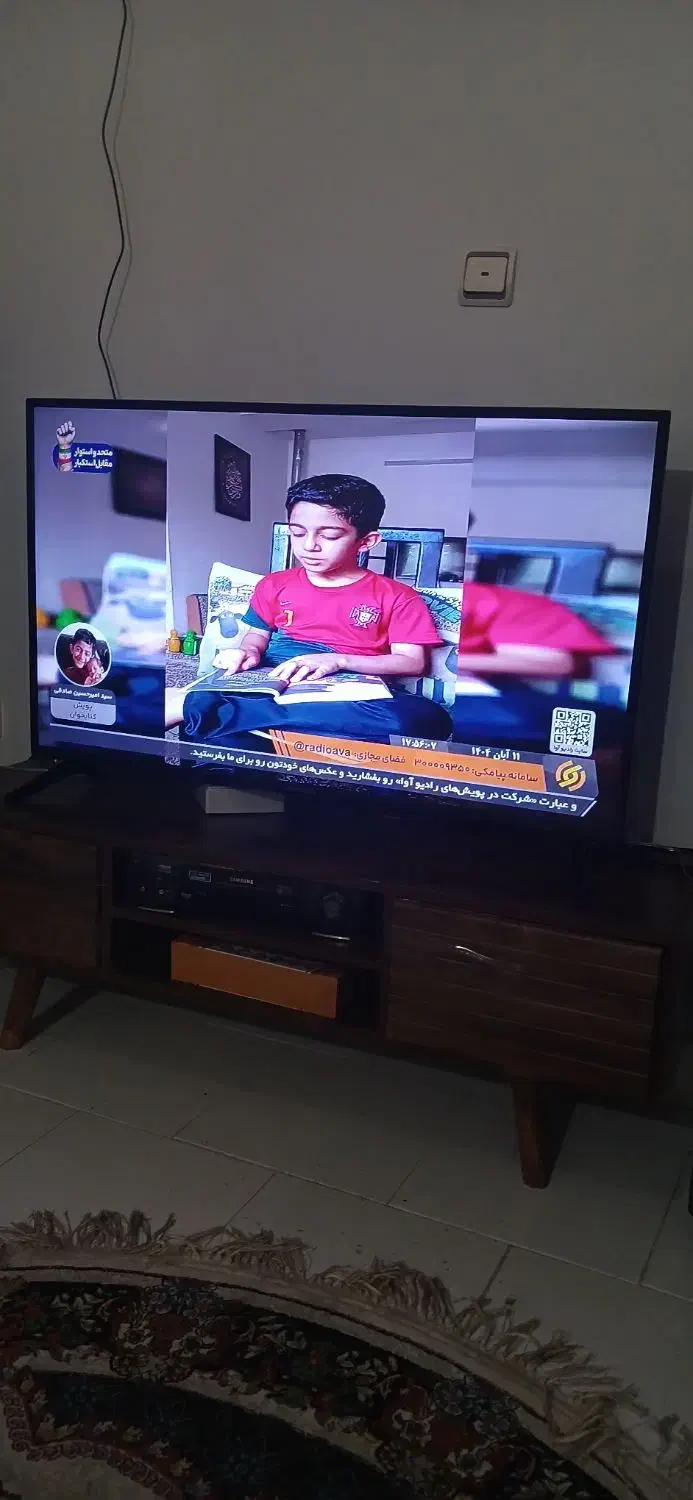 تلویزیون آووکس۴۳اینچ|تلویزیون و پروژکتور|تهران, شیوا|دیوار