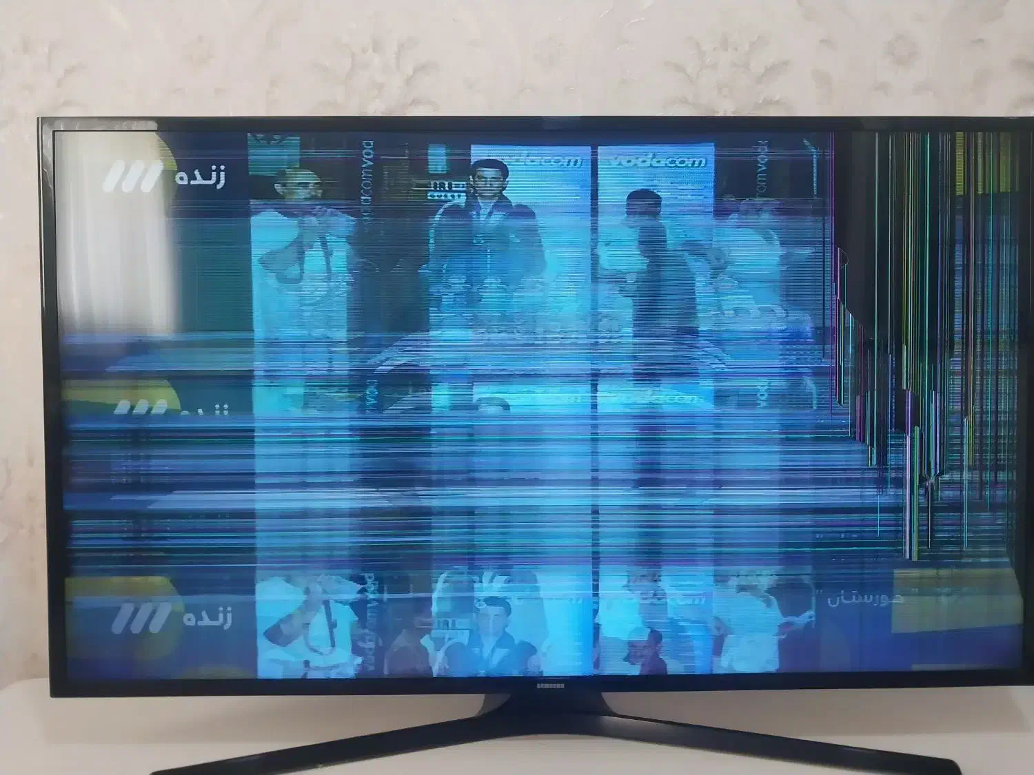 تلویزیون ال ای دی سامسونگ ۴۹اینچ|تلویزیون و پروژکتور|شاهدشهر, |دیوار