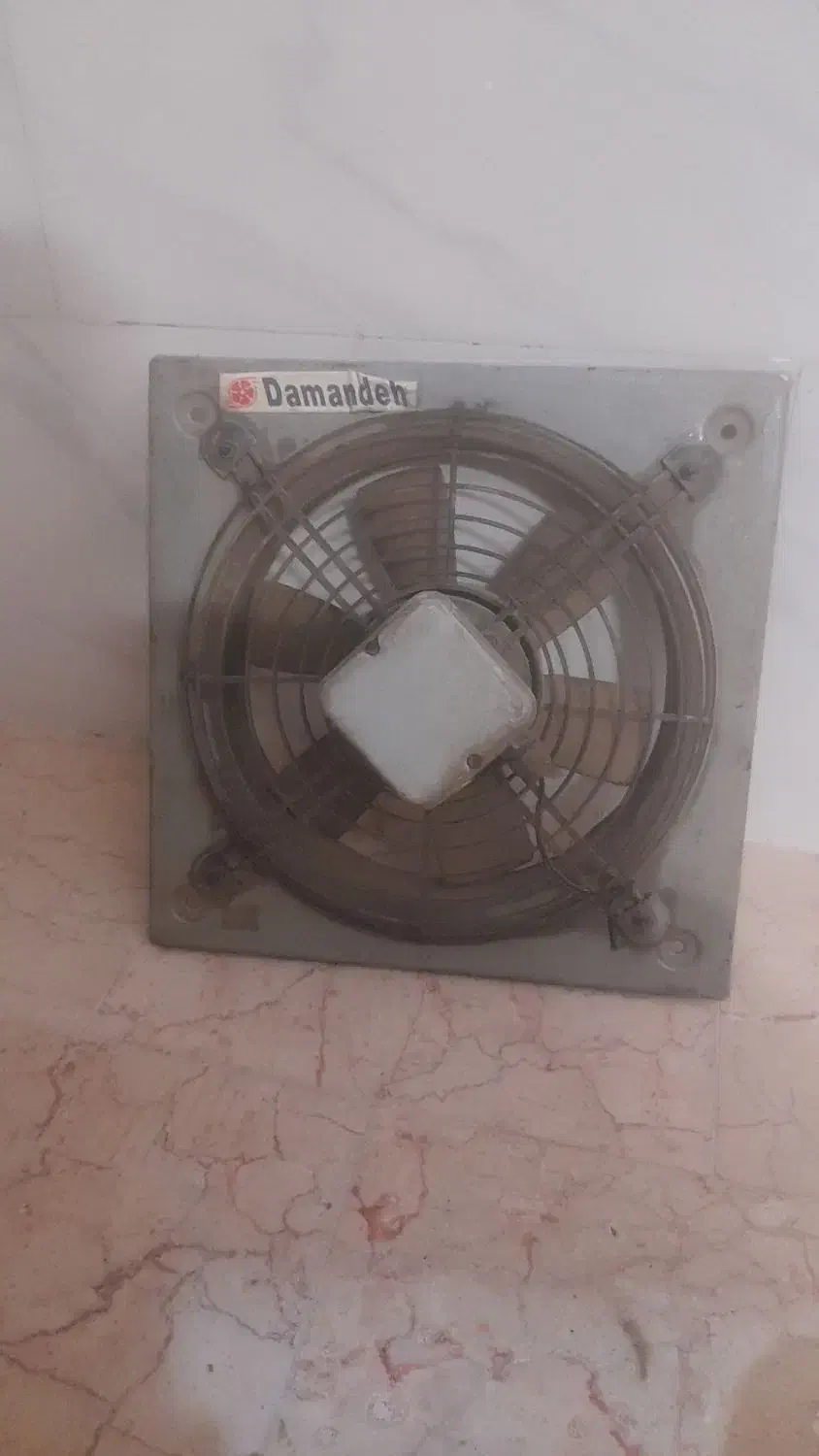 هوا کش دمنده|پنکه و تصفیه‌کنندهٔ هوا|یزد, |دیوار