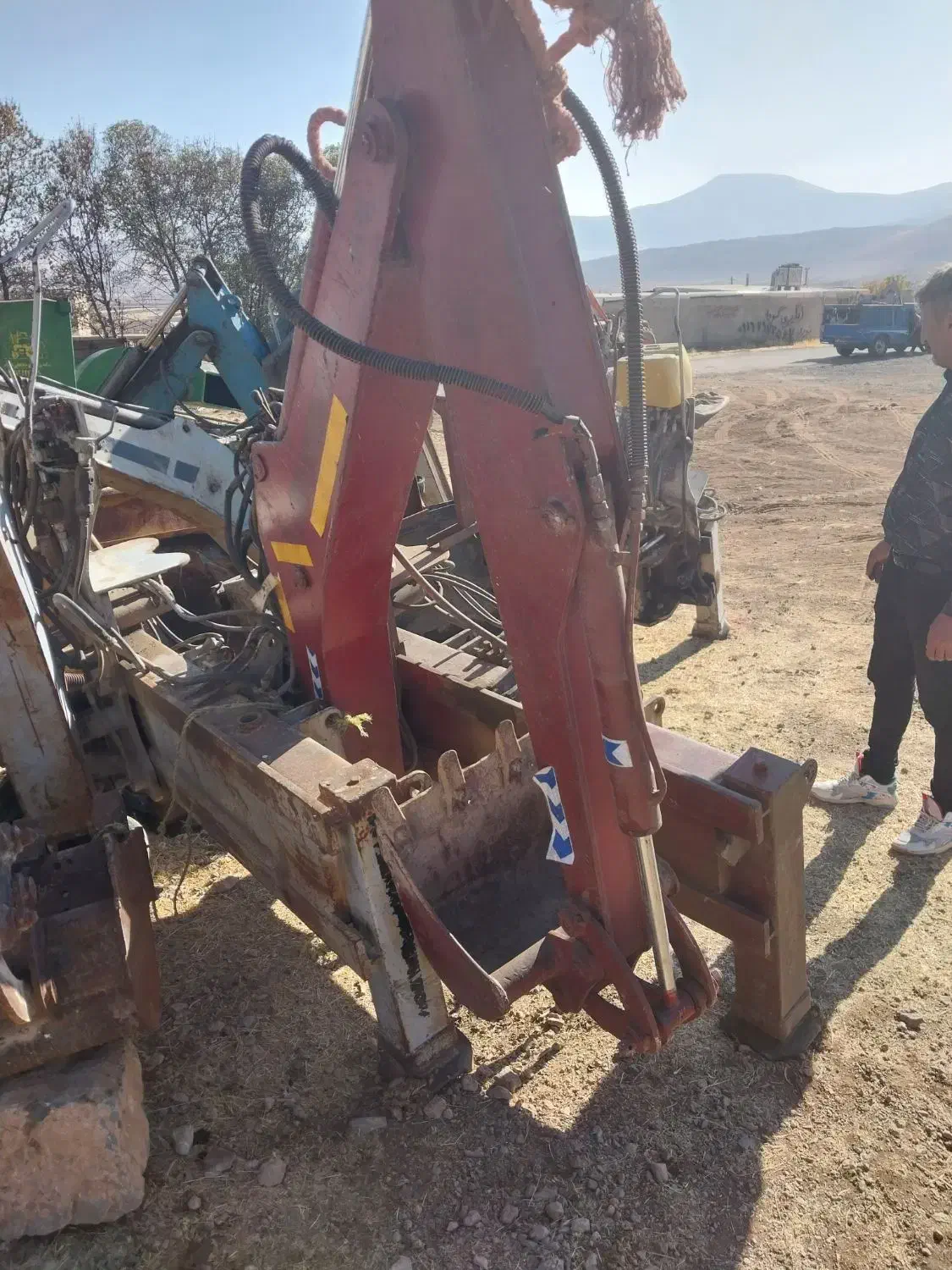 بیل مکانیکی اتصال ۳ نقطه تراکتوری|ماشین‌آلات صنعتی|پیر سلیمان, |دیوار