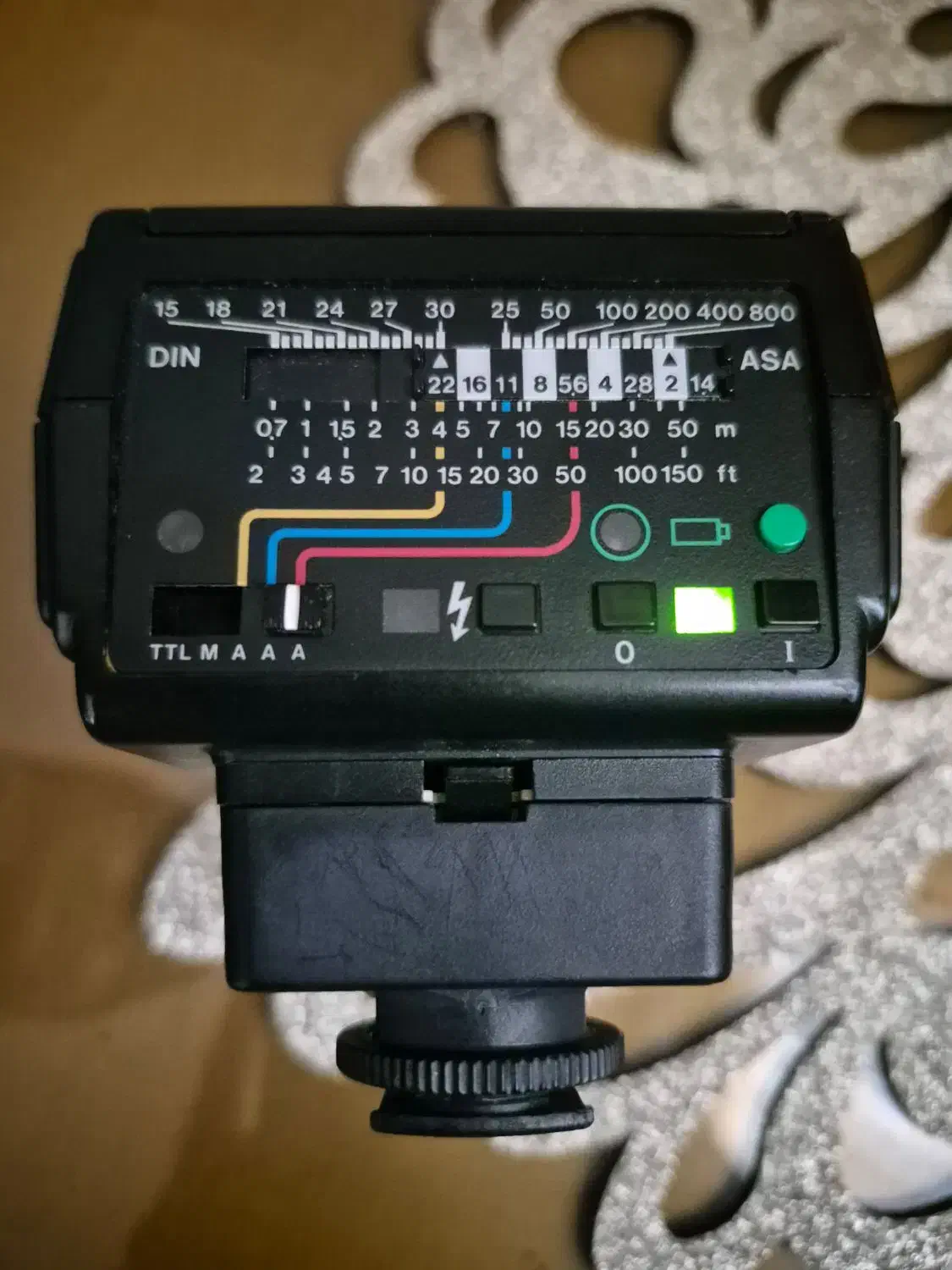 فلاش دوربین عکاسی|دوربین عکاسی و فیلمبرداری|اراک, |دیوار