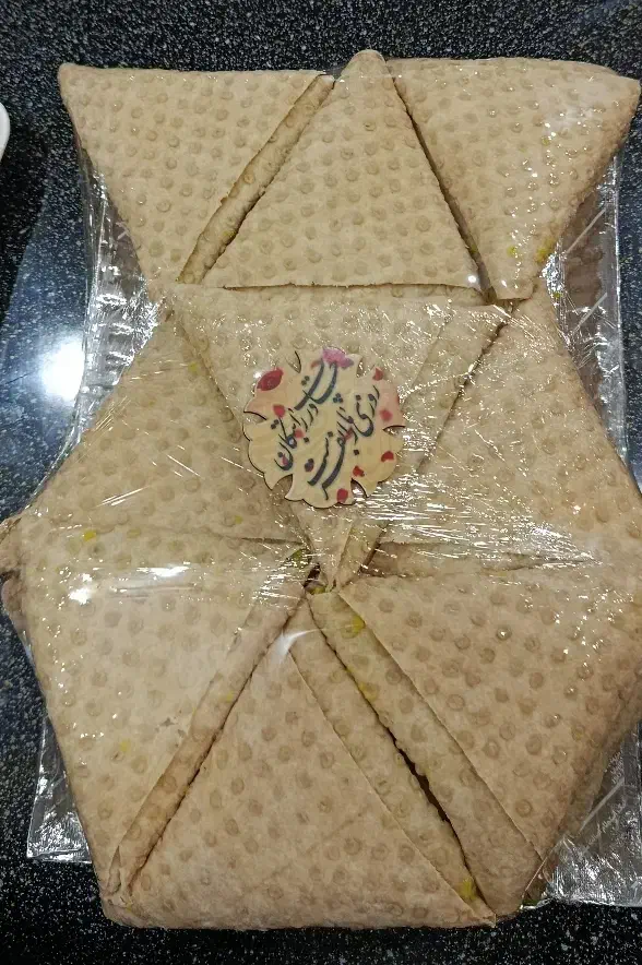 انواع سمبوسه ها را اماده میکنم لطفـا حمایتم کنید|خوردنی و آشامیدنی|اصفهان, کارلادان|دیوار