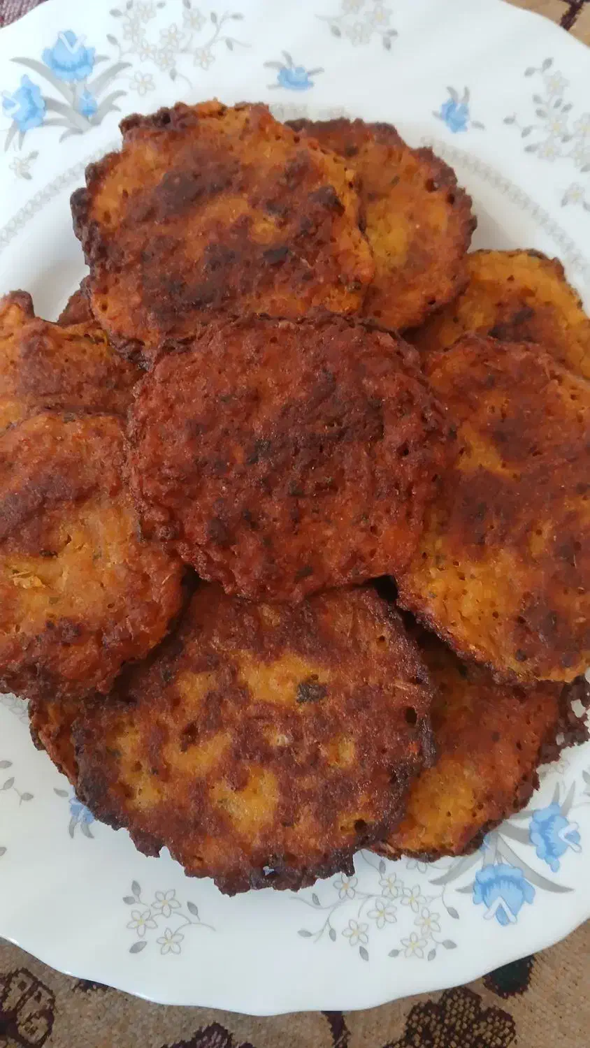 کتلت خانگی|خوردنی و آشامیدنی|اصفهان, فردوان|دیوار