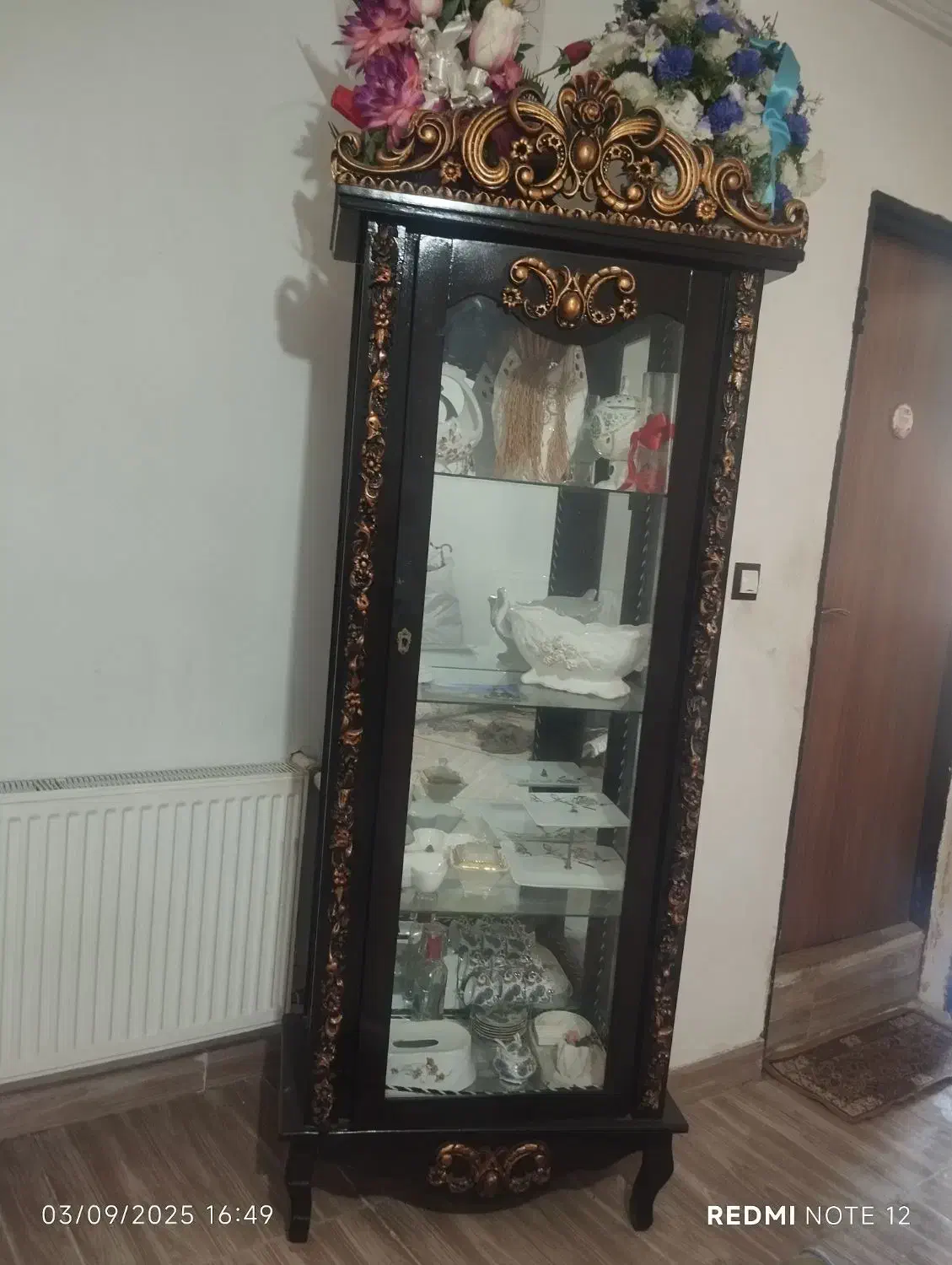 ویترین، کمدلباس|جاکفشی، کمد، دراور|صومعه‌سرا, |دیوار