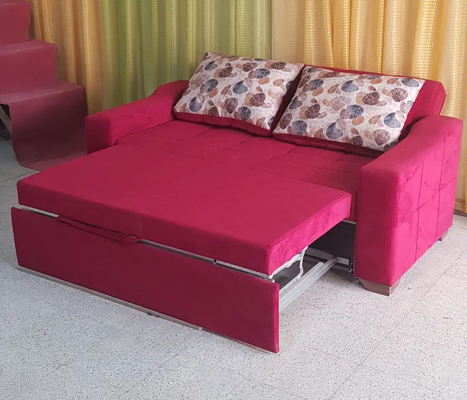 مبل تختخوابشو مدل گرند|مبلمان خانگی و میز عسلی|چهاردانگه (تهران), |دیوار