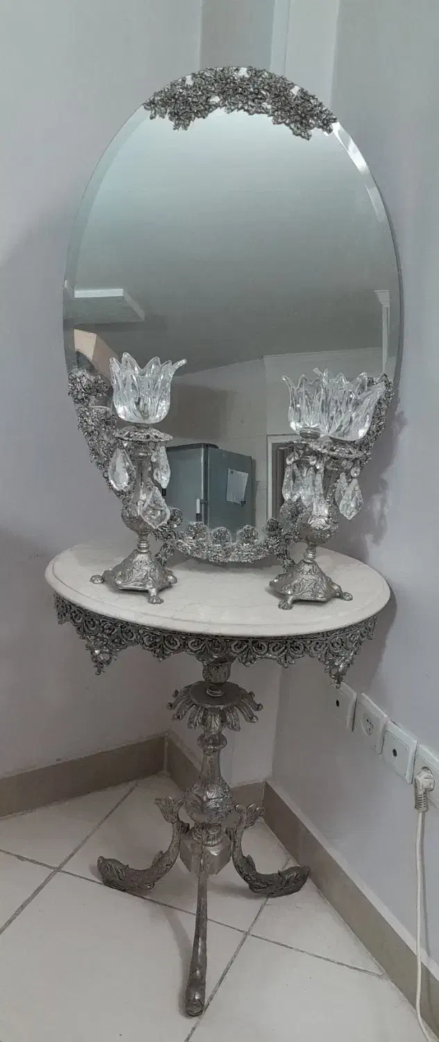 آینه شمعدان|بوفه، ویترین، کنسول|تهران, دهم فروردین|دیوار