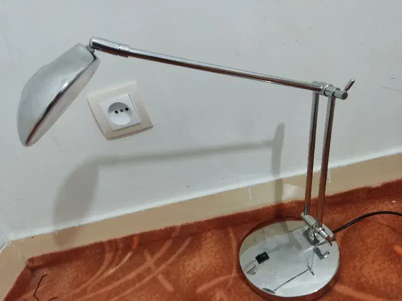 چراغ مطالعه|چراغ خواب و آباژور|مهاجران, |دیوار