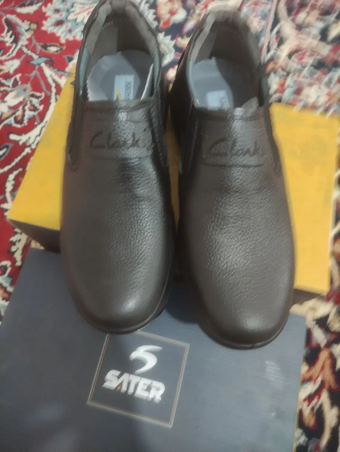 کفش|کیف، کفش، کمربند|ساوه, |دیوار