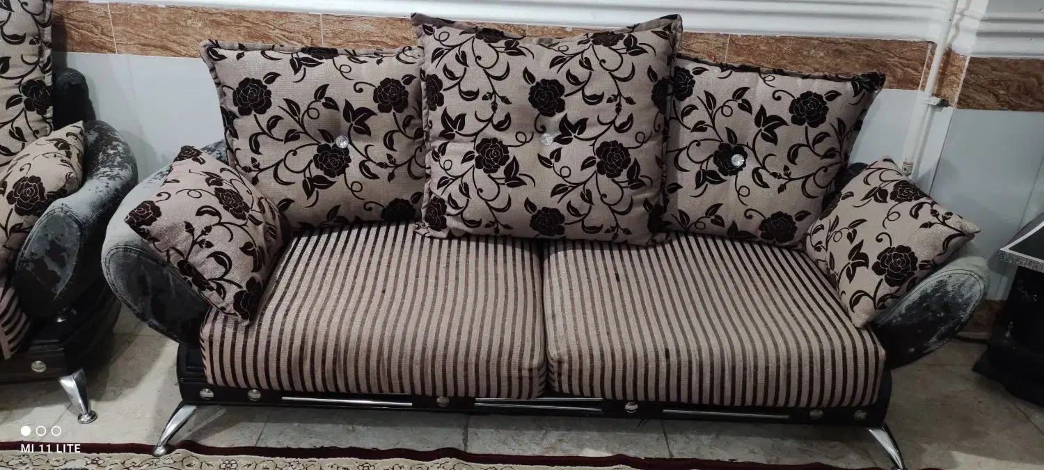 مبل کارکرده محکم|مبلمان خانگی و میز عسلی|بندر ماهشهر, |دیوار