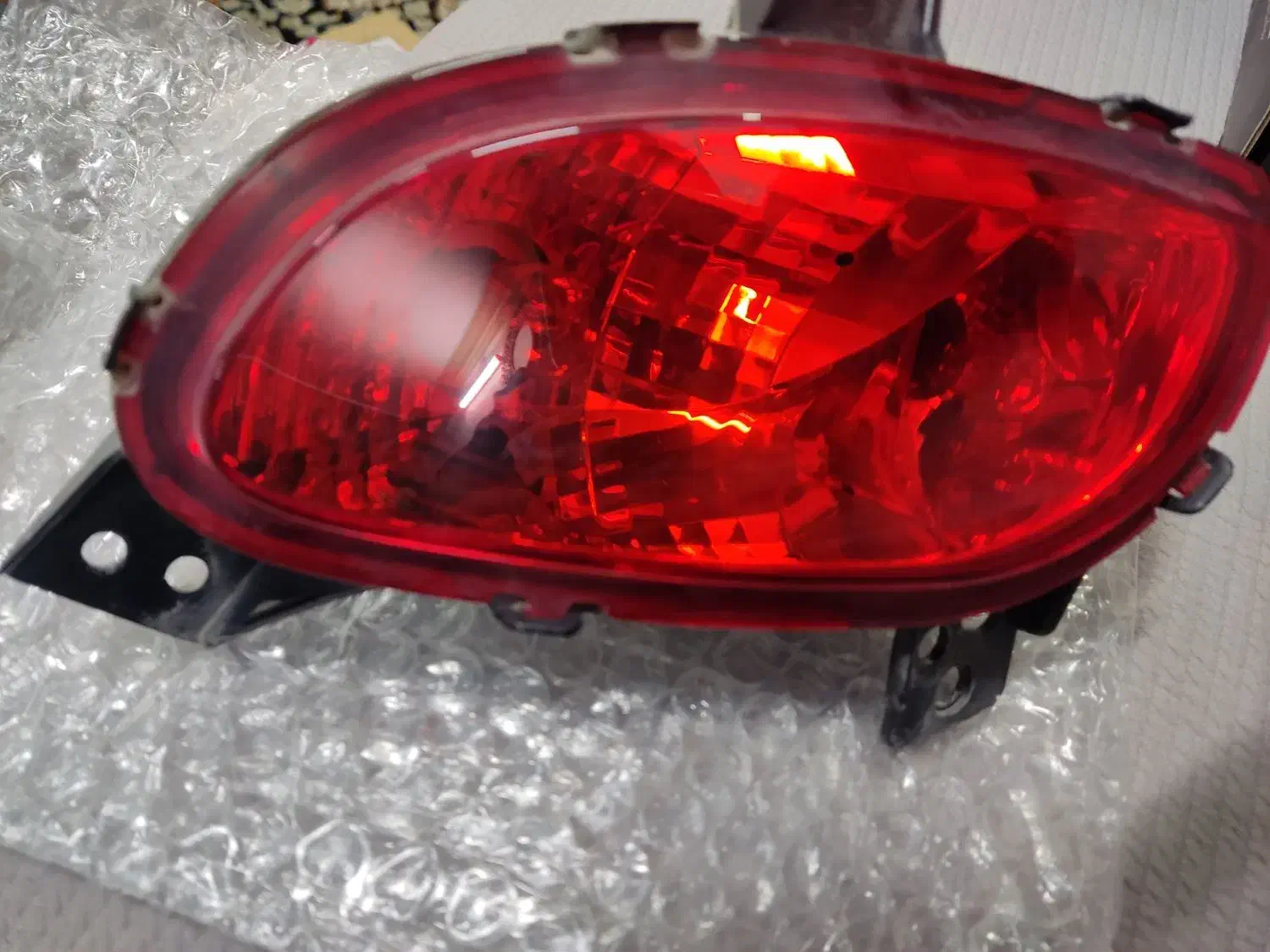 جفت مه شکن عقب کوییک|قطعات یدکی و لوازم جانبی|بهبهان, |دیوار