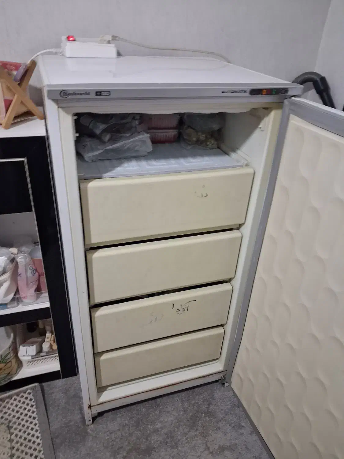 فریزر بگنش|یخچال و فریزر|شاهین‌شهر, مخابرات (شهید بهشتی)|دیوار