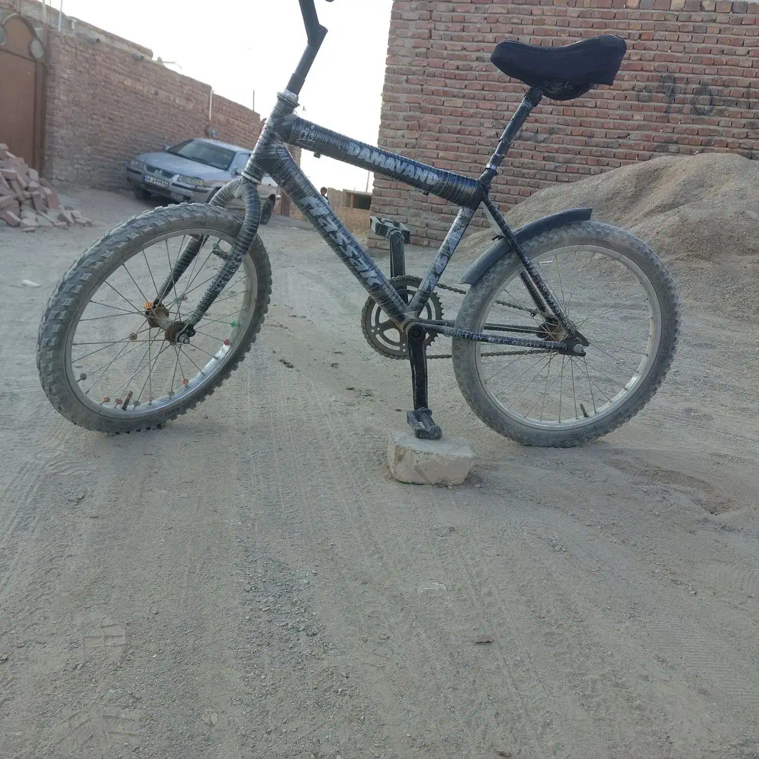 دوچرخه ۲۰|دوچرخه، اسکیت، اسکوتر|خاش, |دیوار